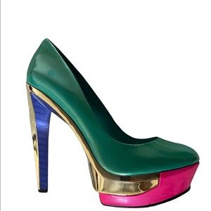 B BRIAN ATWOOD
Patent Leather Printed Pumps